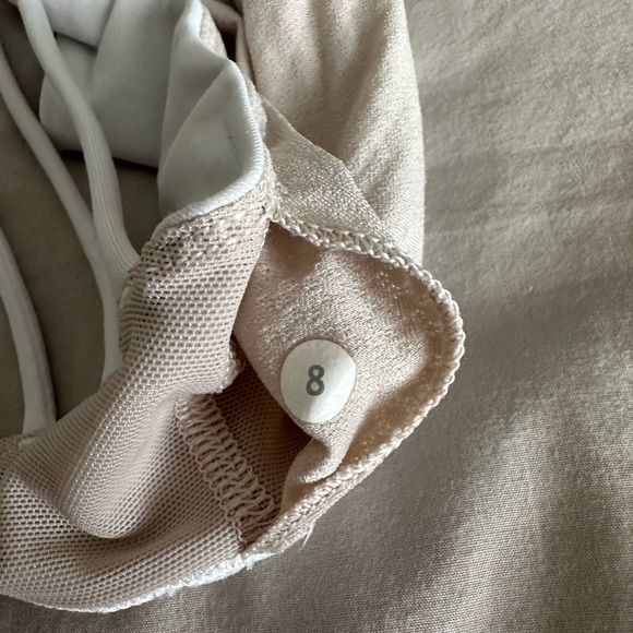 Lululemon Free To Be Bra (Wild) - White - Size 8 - Picture 11 of 11